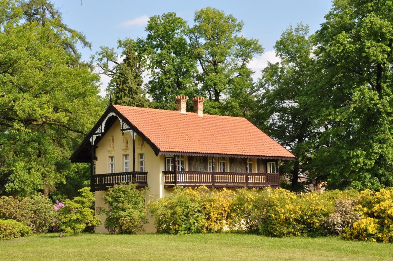 Kavalierhaus Im Rhododendronpark Kromlau Gablenz Eksteriør bilde